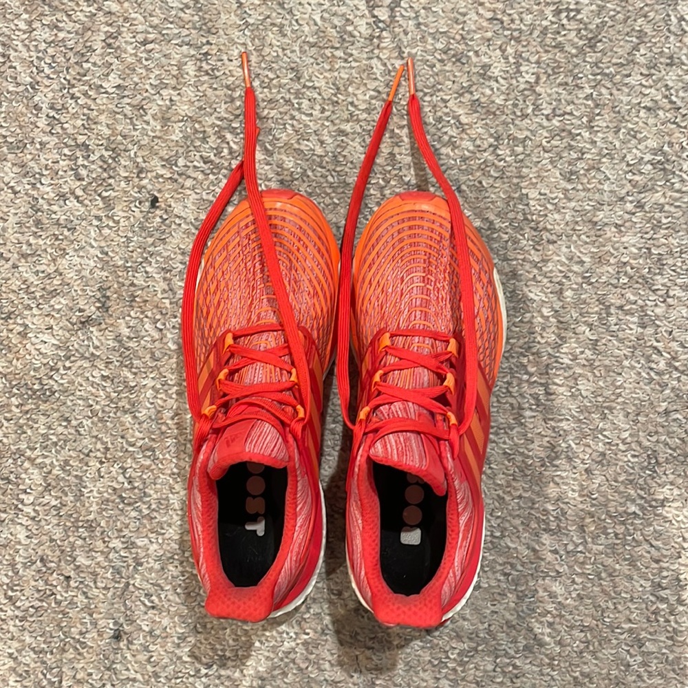 EUC Adidas energy boost Women's sz 9 M. Offers welcome.